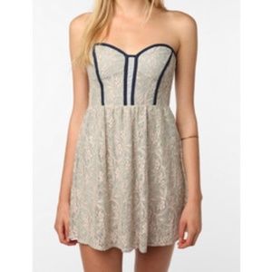 Pins & Needles Strapless Lace Dress size M